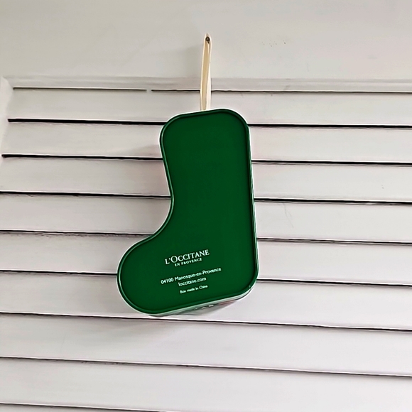 L'OCCITANE CHRISTMAS GIFT TINS. EMPTY METAL TIN - Picture 3 of 6